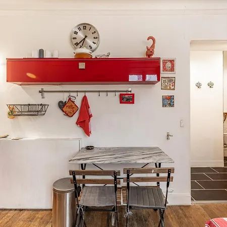 Guestready - Rouge Apartment Paris